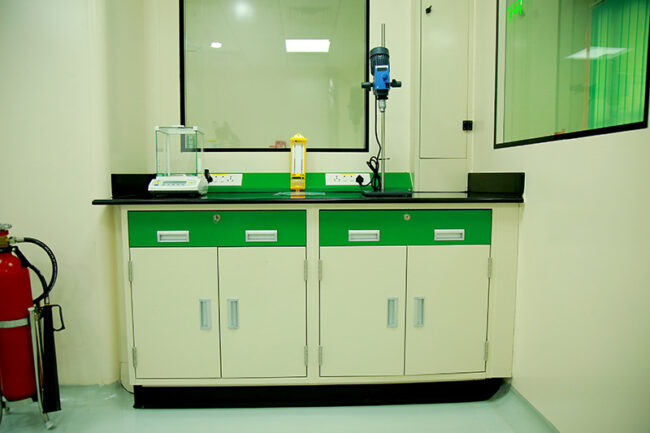 labofab-fume-hood-lab-furniture