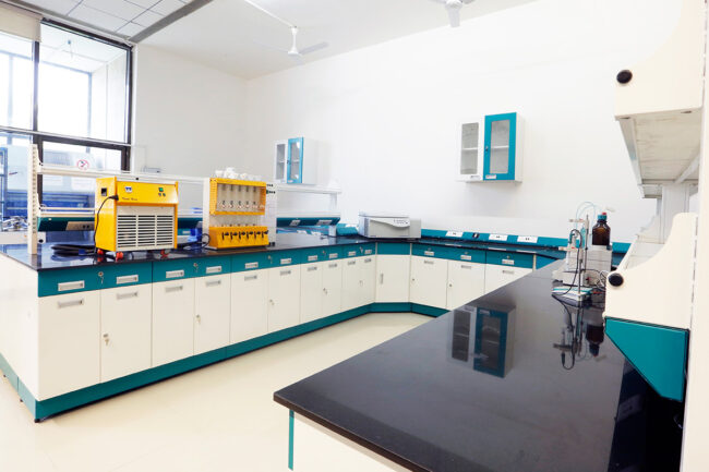 Labofab - Modular Laboratory Furniture